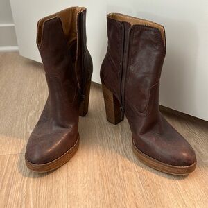 Lucky Brand boots size 9